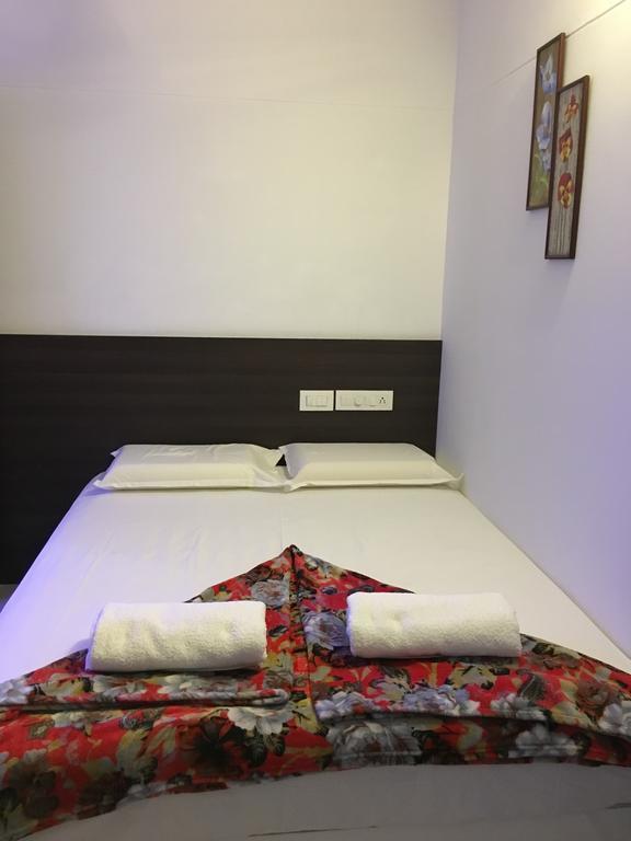 Rams Guest House Near Lulu Mall Thiruvananthapuram Exteriör bild