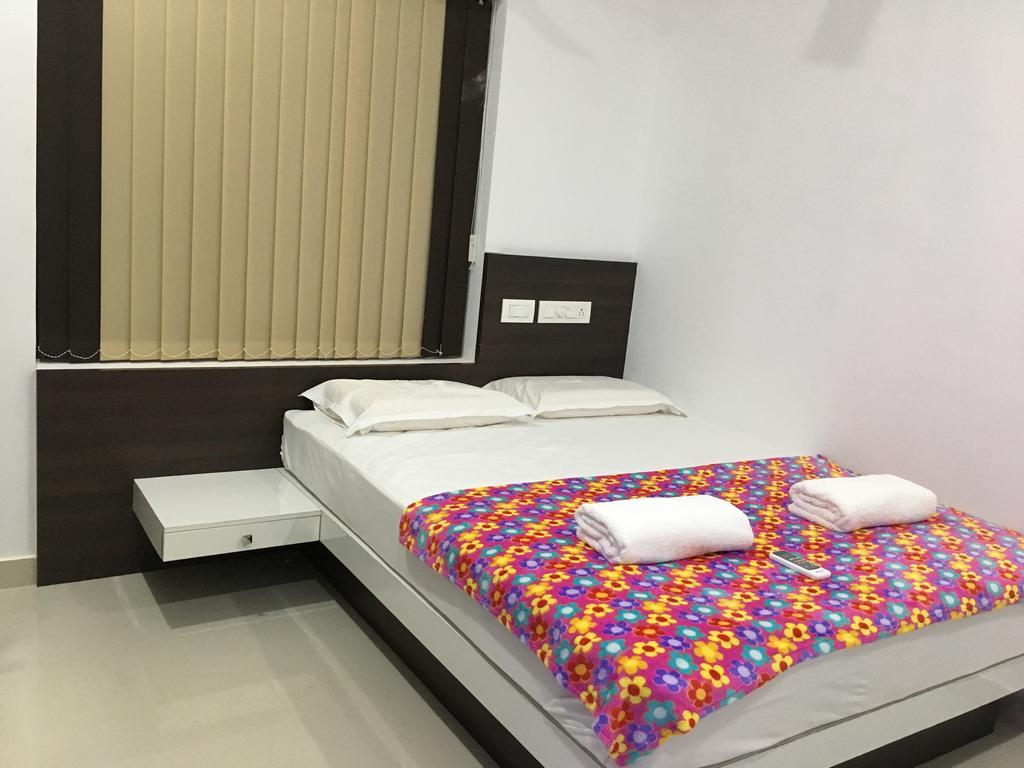 Rams Guest House Near Lulu Mall Thiruvananthapuram Exteriör bild